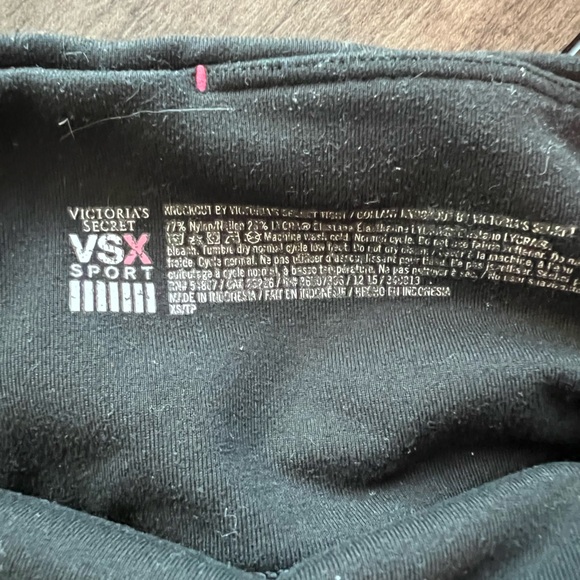 Victoria Secret Sport Black Leggings - Picture 3 of 4